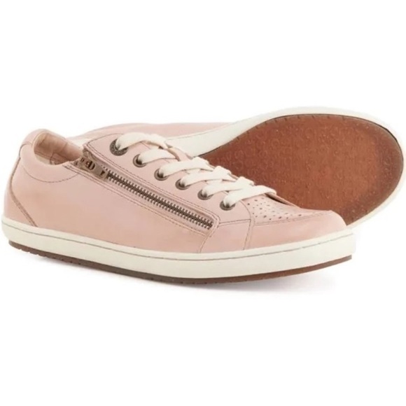 Taos Footwear Zipsters Women’s Shell Pink Leather Sneaker’s, Size 9.5 - Picture 1 of 14